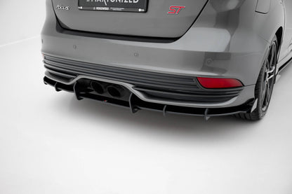 Ford Focus ST Mk3 Facelift - Street Pro Heckschürze + Flaps