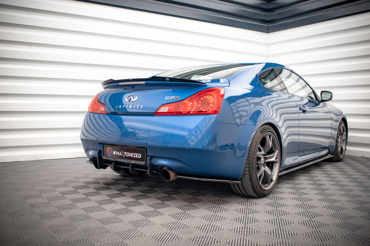 Infiniti G37 Coupe - Street Pro Heckschürze