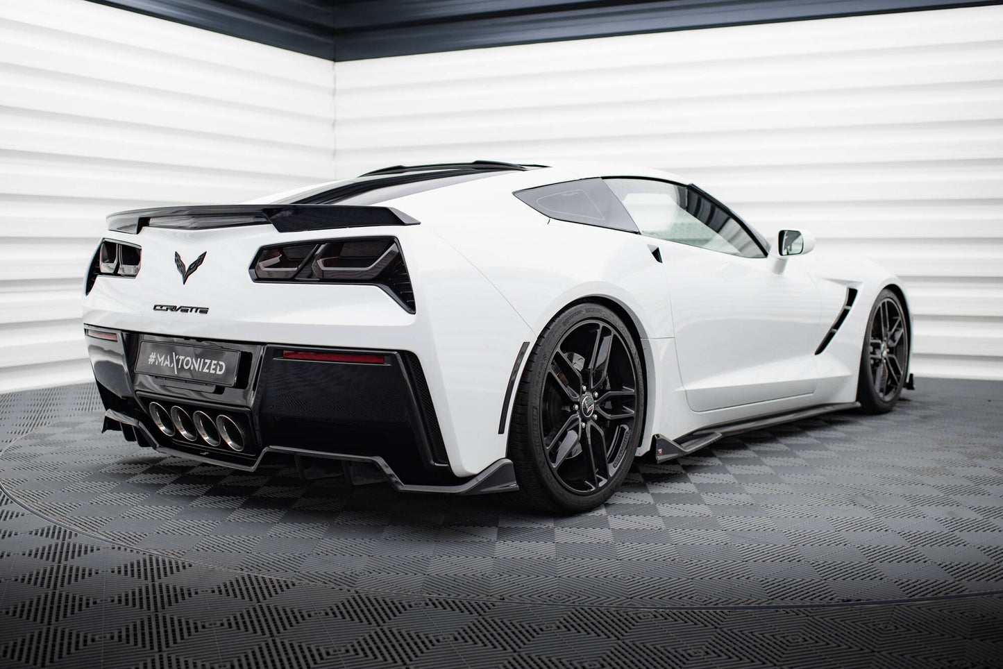 Chevrolet Corvette Stingray C7 - Heck Ansatz