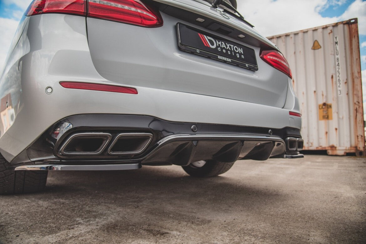 Mercedes E63 AMG - Heck Ansatz