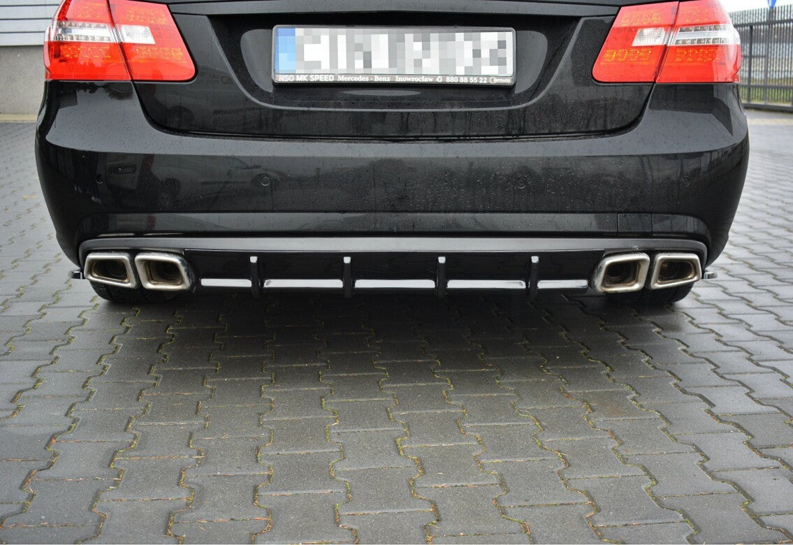 Mercedes E63 AMG - Heck Ansatz