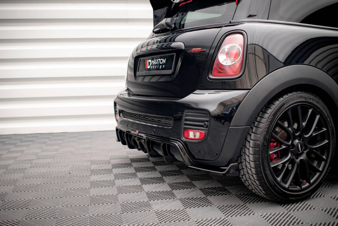 Mini Cooper John Cooper Works - Heck Diffusor Ansatz