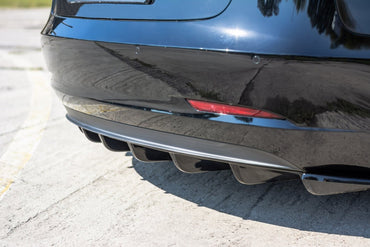Tesla Model 3 - Heck Ansatz