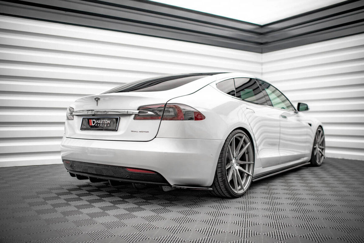 Tesla Model S Facelift - Heck Ansatz