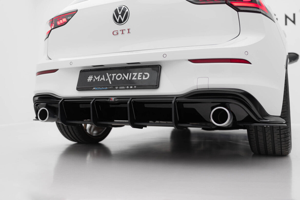 VW Golf 8 GTI - Street Pro Heckschürze V.4