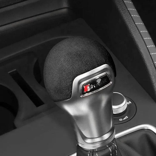 Hochwertige Autohebelgetriebe-Griffabdeckung aus Wildleder für Audi Q2L/A3 - RSHOP
