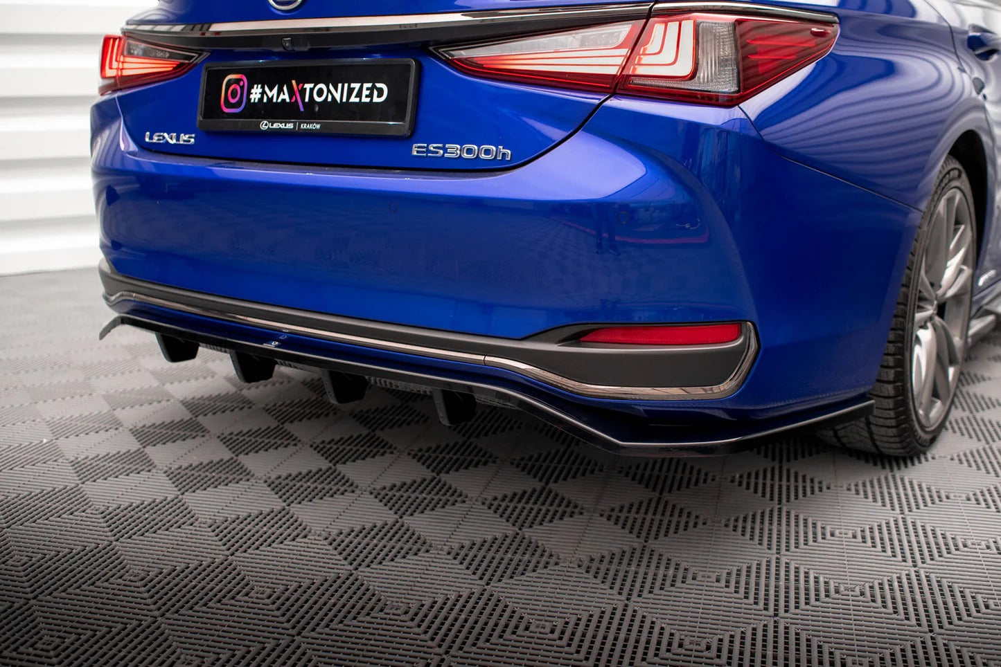 Lexus ES F Sport - Heck Ansatz
