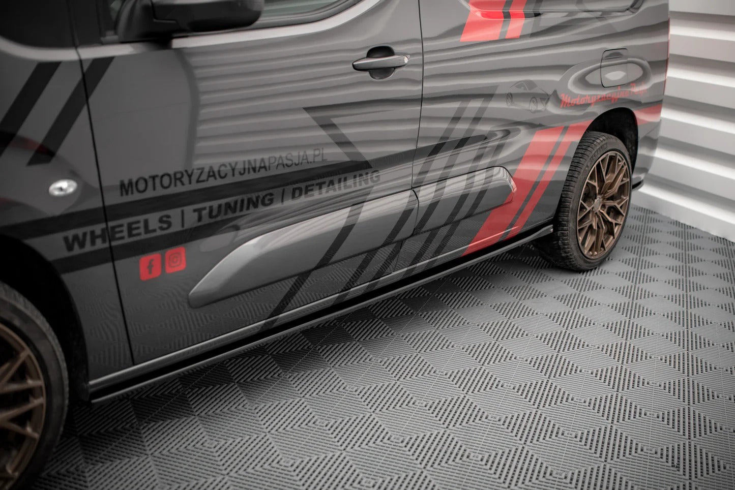 Peugeot Partner Maxi - Seitenschweller