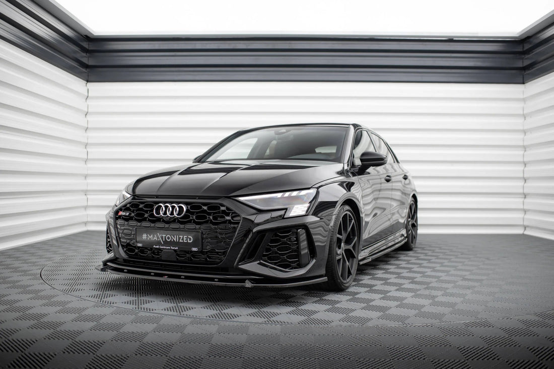 Maxton Design Aerodynamik Kit am Audi RS3 Sportback