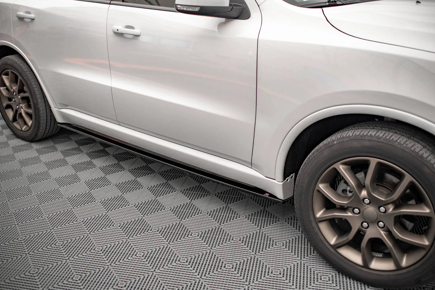 Dodge Durango RT - Seitenschweller