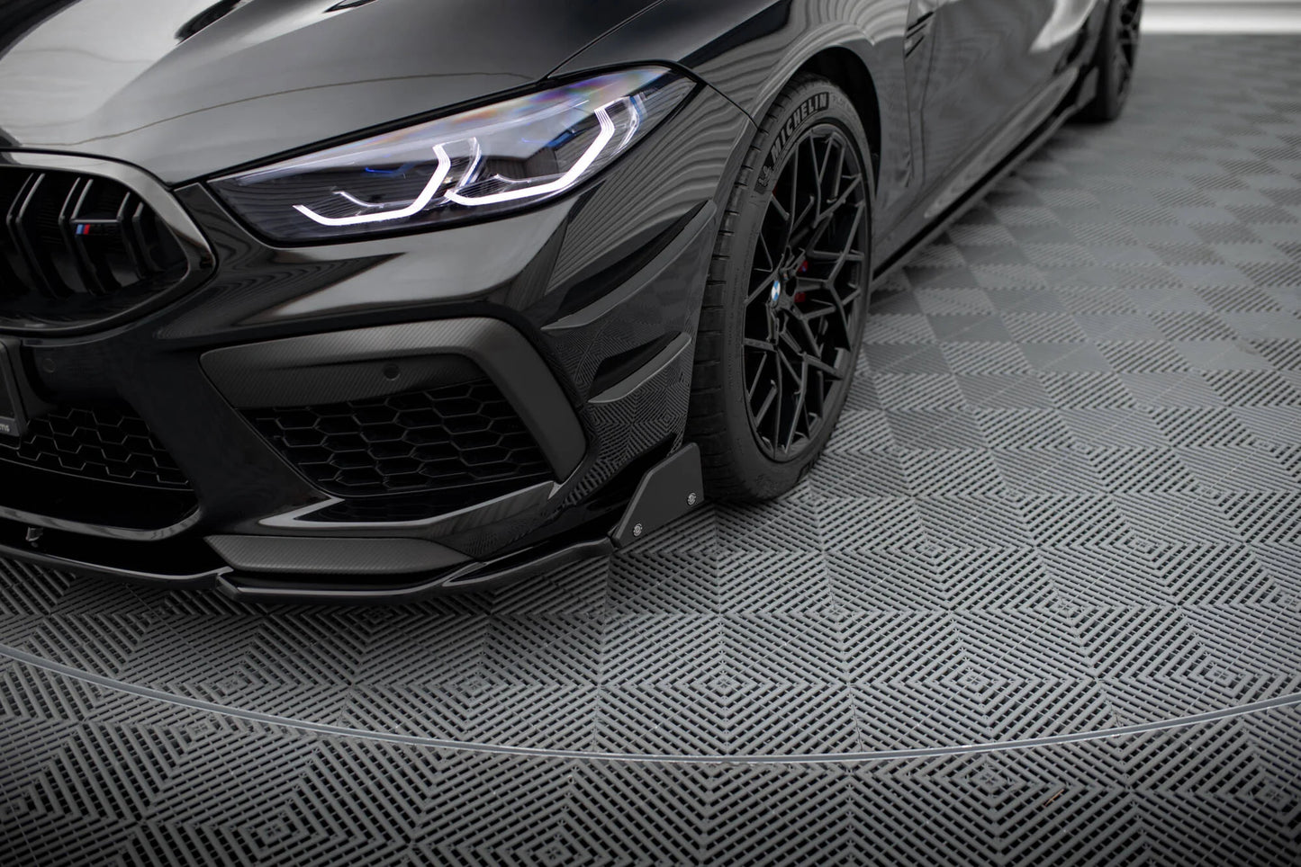 BMW M8 F92 - Frontspoiler - Frontlippe + Flaps V.1