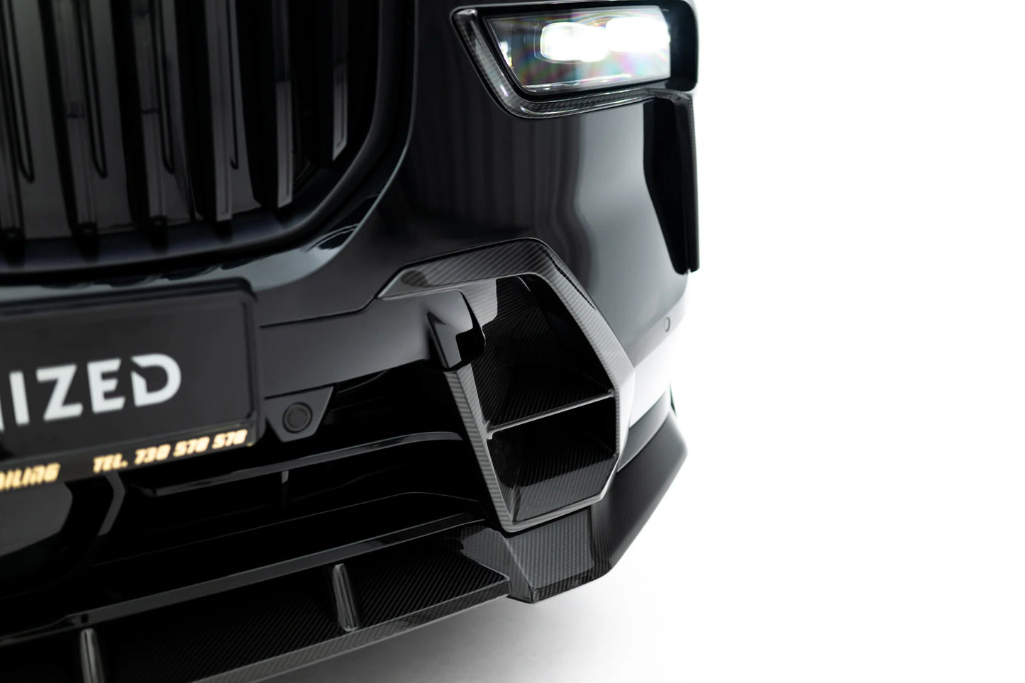 BMW X7 G07 LCI M-Paket - Carbon Fiber Front Stossstange seitliche Air Intakes