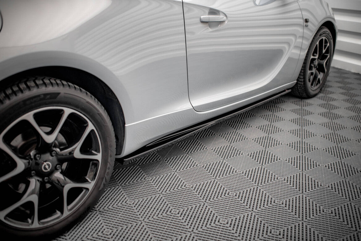 Opel Astra GTC OPC-Line - Seitenschweller