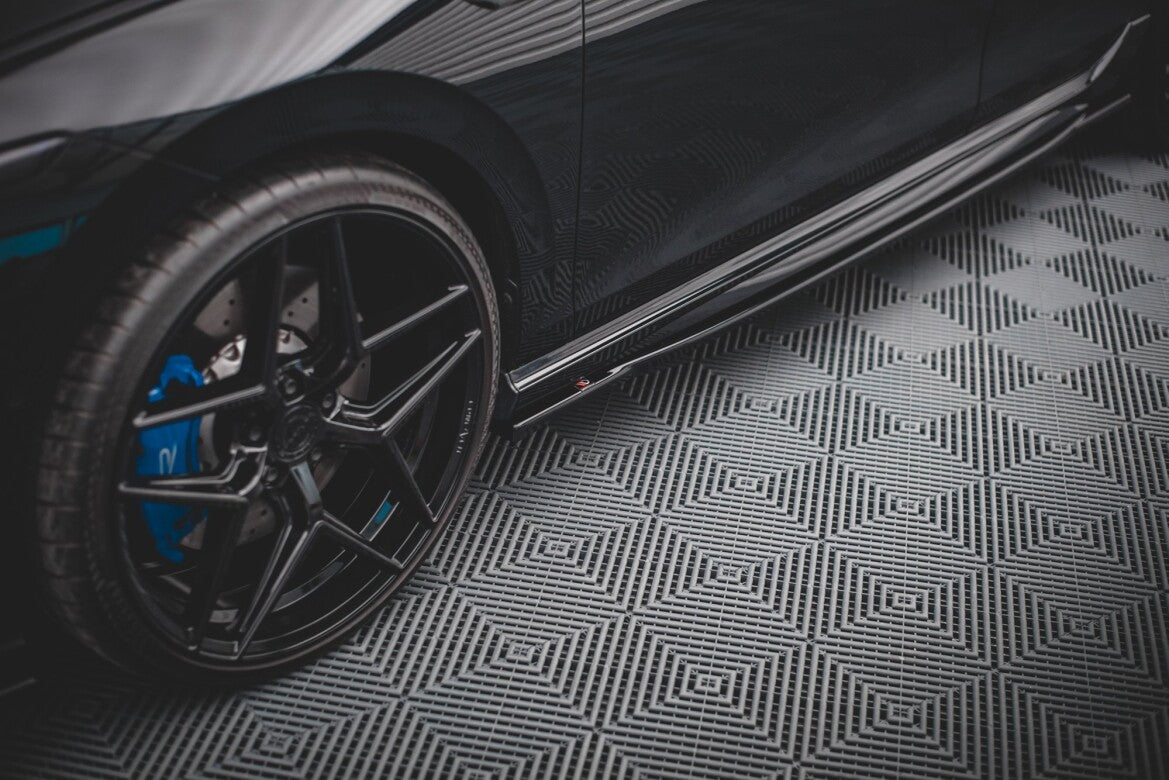 VW Golf 8 R - Seitenschweller V.1