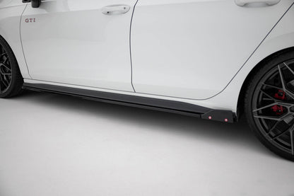 VW Golf 8 - Seitenschweller V.2 + Flaps