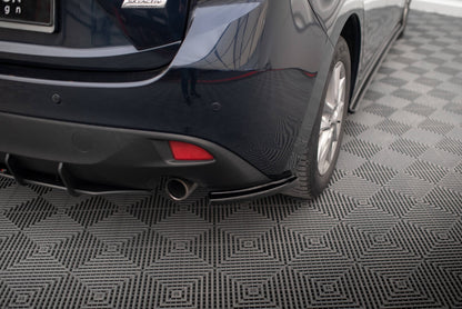 MAZDA 3 - Heck Flaps