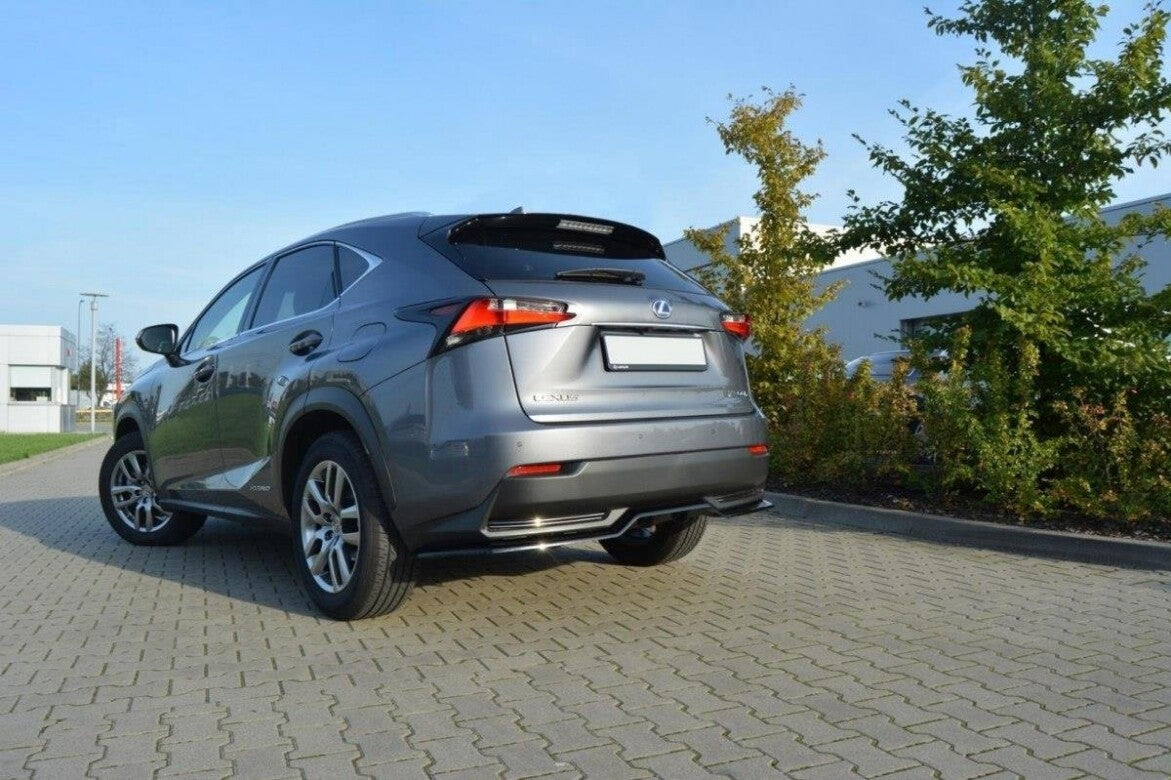Lexus NX Mk1 H - Heck Ansatz