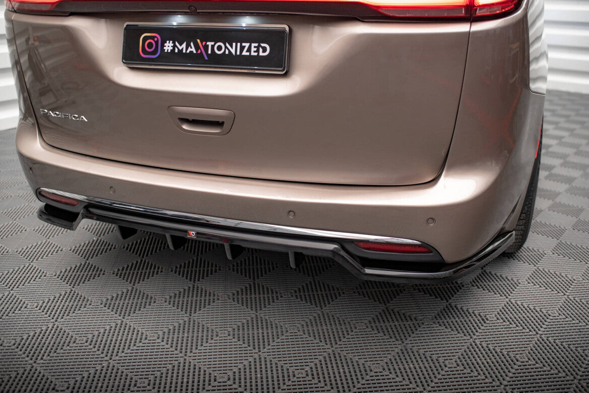 Chrysler Pacifica Mk2 - Heck Ansatz