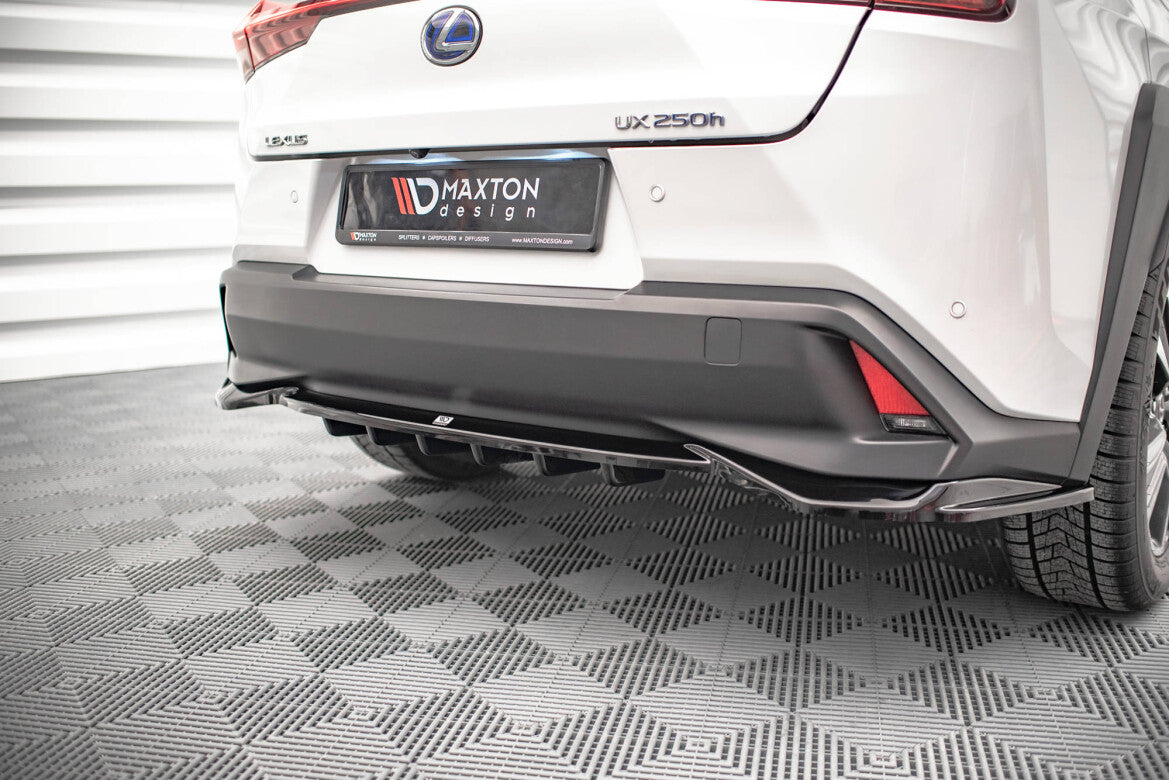 Lexus UX Mk1 - Heck Ansatz