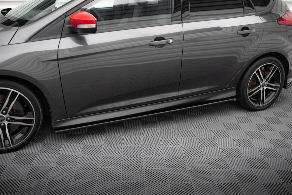 Ford Focus Mk3 - Seitenschweller