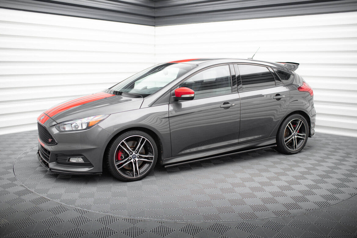 Ford Focus Mk3 - Seitenschweller
