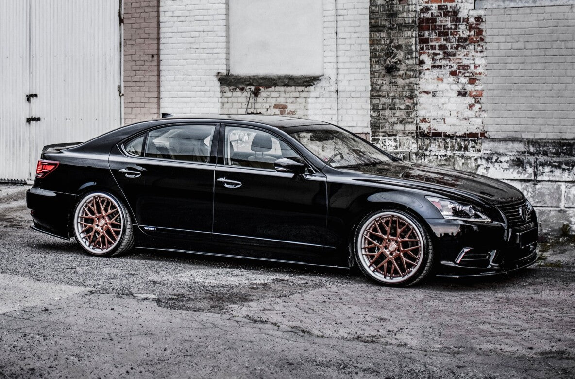 Leuxs LS Mk4 Facelift - Seitenschweller